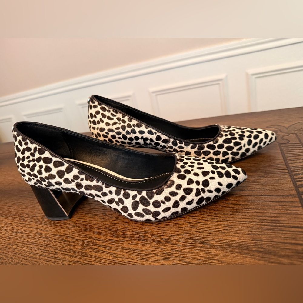 Donald Pliner Calf Hair Leopard Print Block Heel Pumps 7.5 elevated workwear